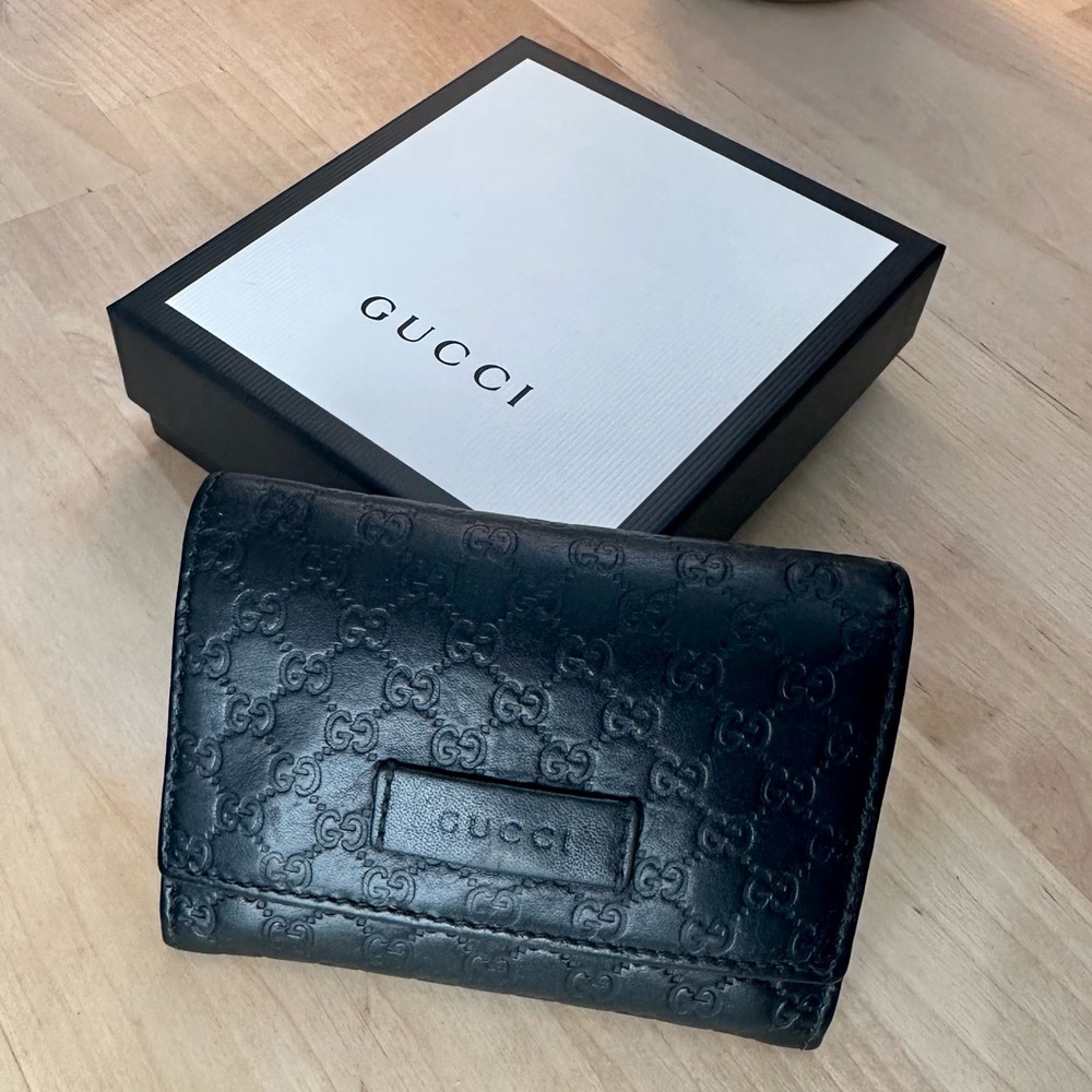 Gucci Embedded Leather Wallet/Card Case Black
Microoguccissima